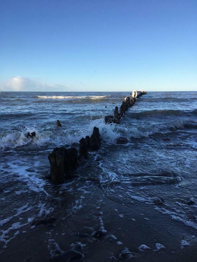 Fewo Am Strand グロヴェ エクステリア 写真